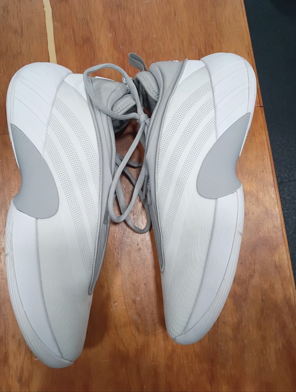 Adidas Don Issue 7 - Picture 3 of 4